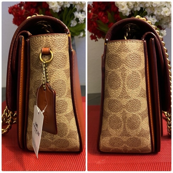 NWT Coach Madison Shoulder Bag in Signature Canvas
$267$395 - Picture 3 of 10